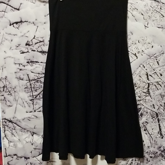 Size XS Black Skirt with flare bottom - Picture 1 of 5